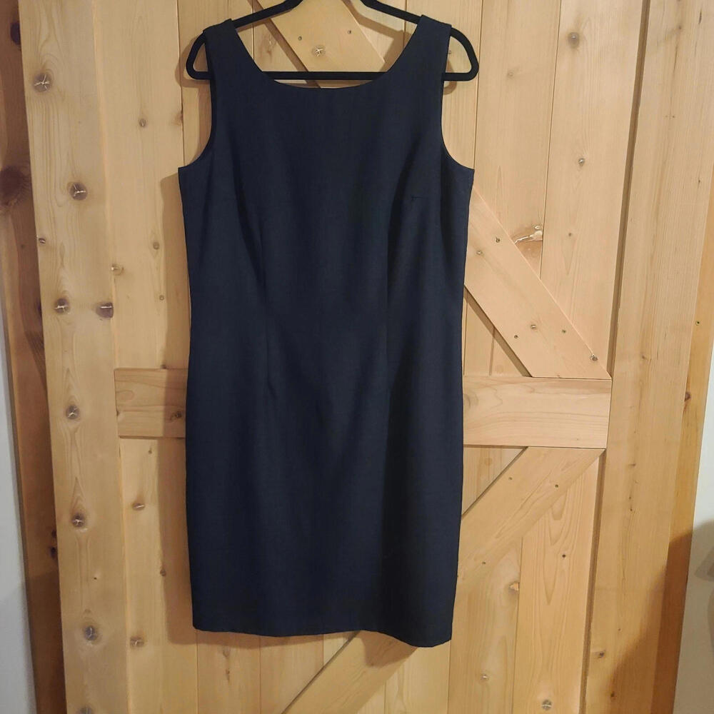 Pendleton Women's Black 12 Sleeveless Knee Length Sheath Dress Linen Blend